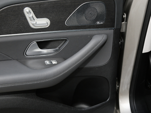 2020GLE 450 4MATIC r g