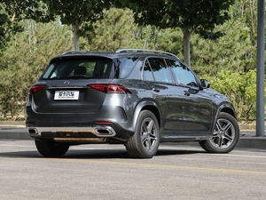 2020GLE 450 4MATIC r w^