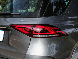 2020GLE 450 4MATIC r ^