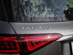 2020GLE 450 4MATIC r ^