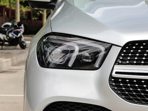 2020GLE 450 4MATIC r ^