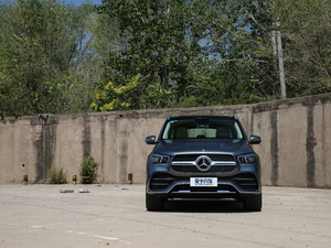 2020GLE 450 4MATIC r w^