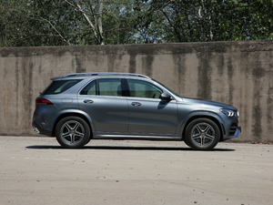 2020GLE 450 4MATIC r w^
