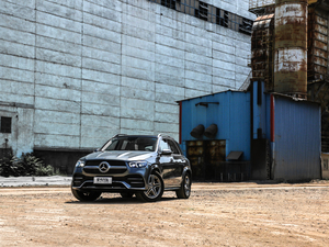 2020GLE 450 4MATIC r(sh) w^