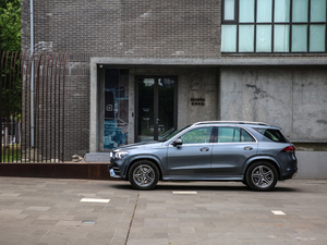 2020GLE 450 4MATIC r(sh) w^