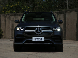 2020GLE 450 4MATIC r ^