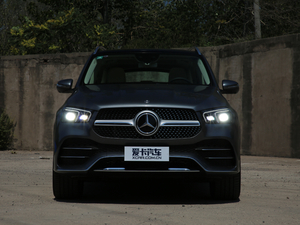 2020GLE 450 4MATIC r ^