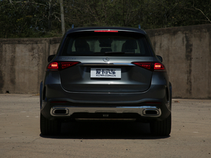 2020GLE 450 4MATIC r ^