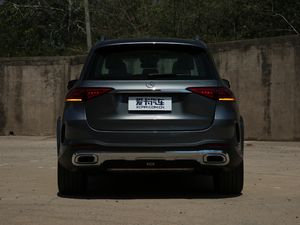 2020GLE 450 4MATIC r ^