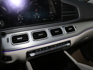 2020Ŀ GLE 450 4MATIC Ӹ п؅^