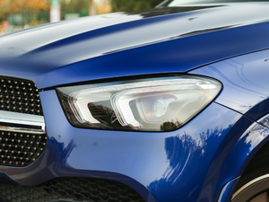 2020GLE 450 4MATIC r ^