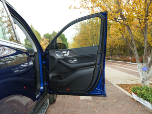 2020GLE 450 4MATIC r g