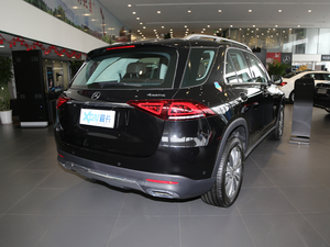 2020款GLE 350 4MATIC 动感型 整体外观