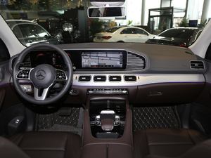 2020款GLE 350 4MATIC 动感型 内饰全景