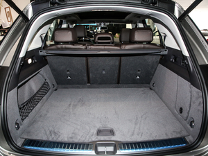 2020款改款 GLE 450 4MATIC 豪华型 行李厢空间
