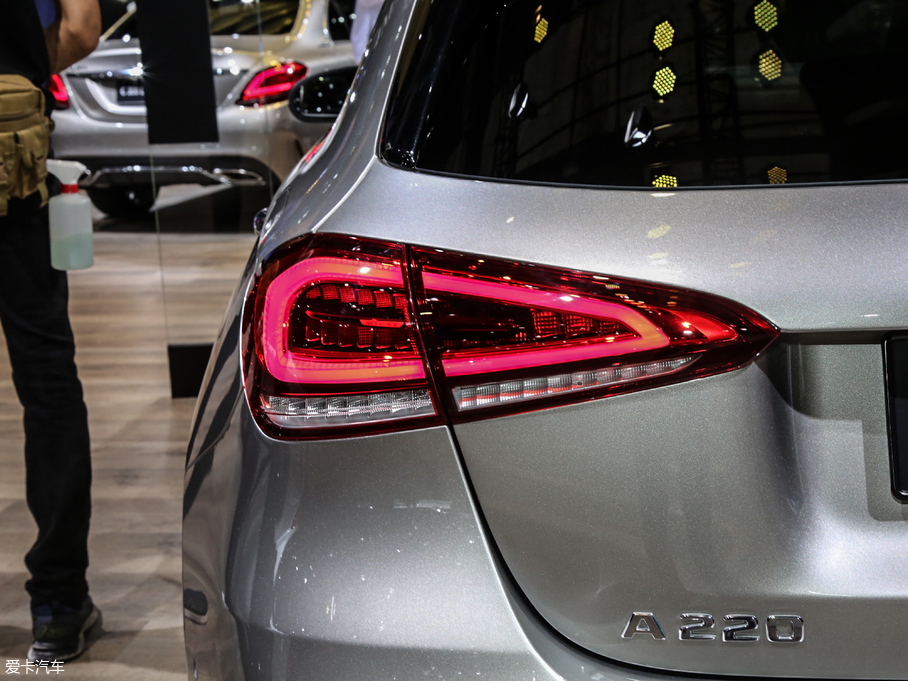 2019YA(M) A 220 4MATIC