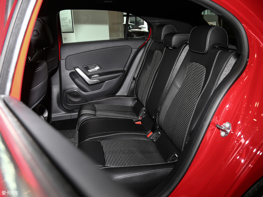 2019YA(j)(M(jn)) A 200 (dng)