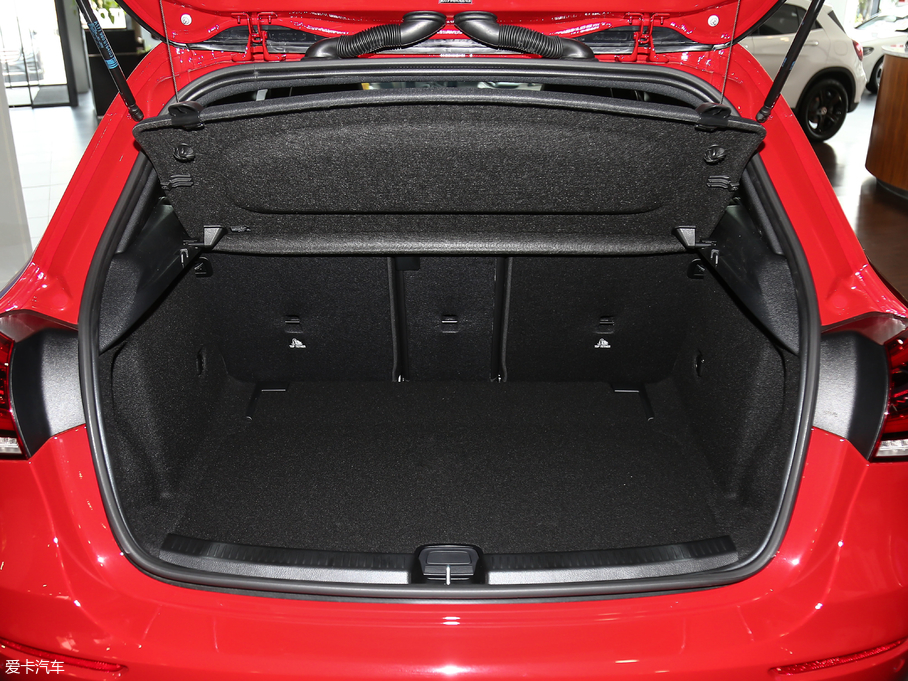 2019YA(M) A 200 Ӹ