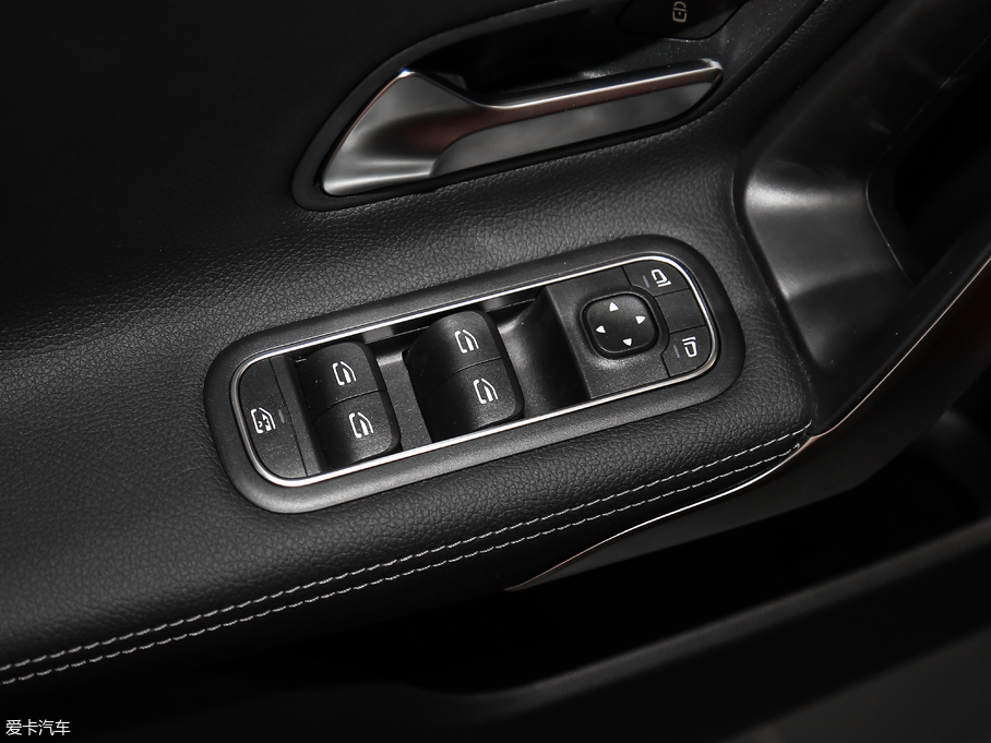 2019��YA��(j��)(�M(j��n)��) A 200 ��(d��ng)����