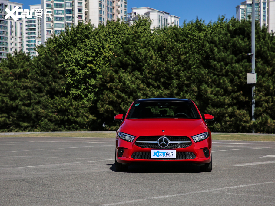 2019YA(M) A 200 r