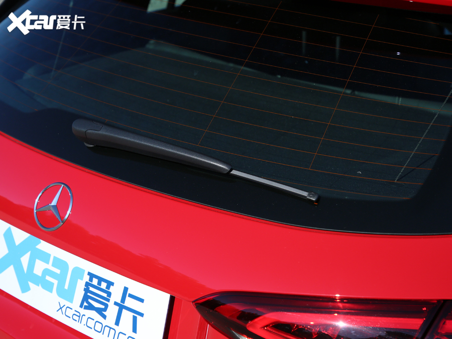 2019YA(M) A 200 r