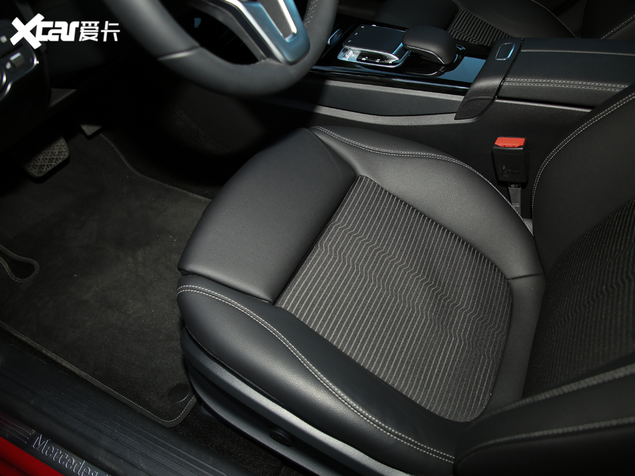 2019YA(M) A 200 r