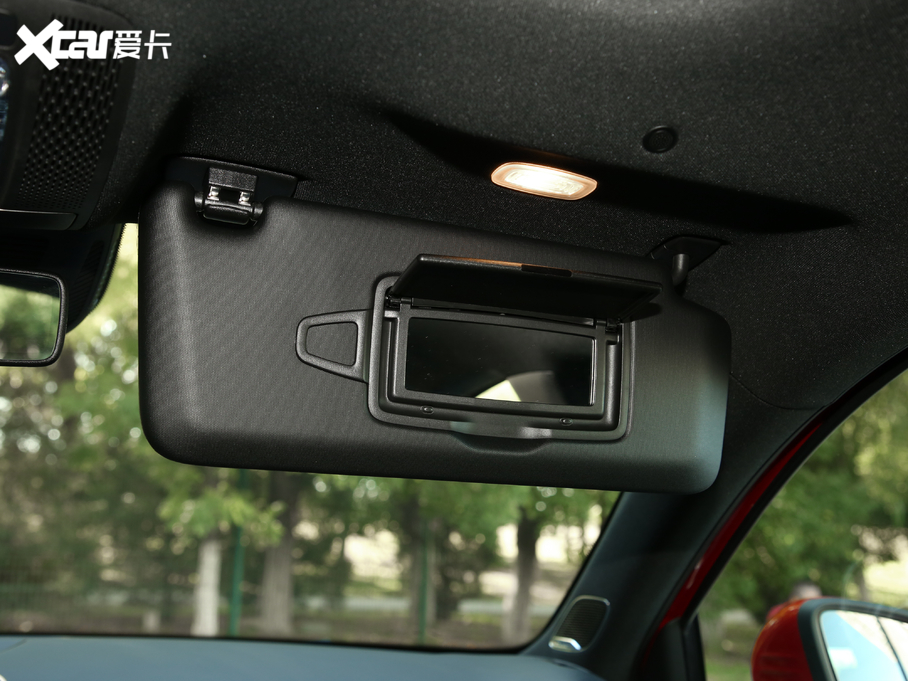 2019YA(M) A 200 r