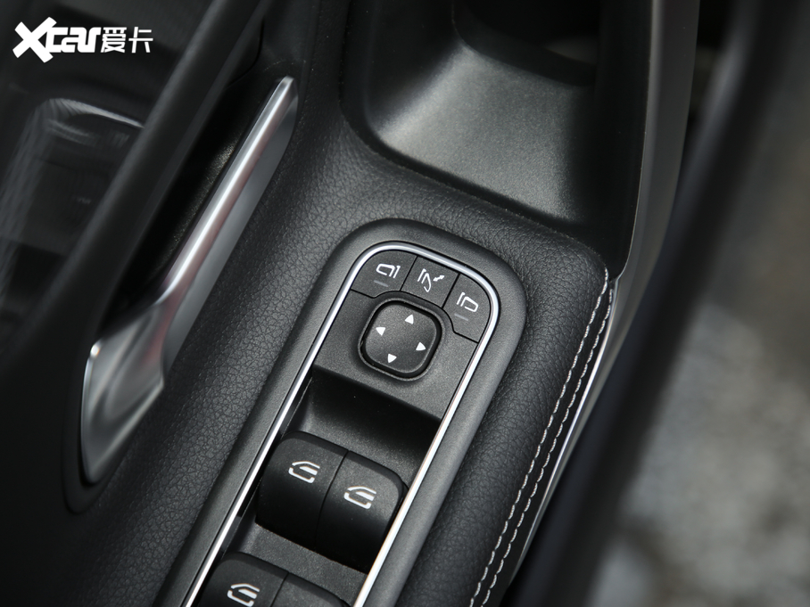 2019YA(M) A 200 r