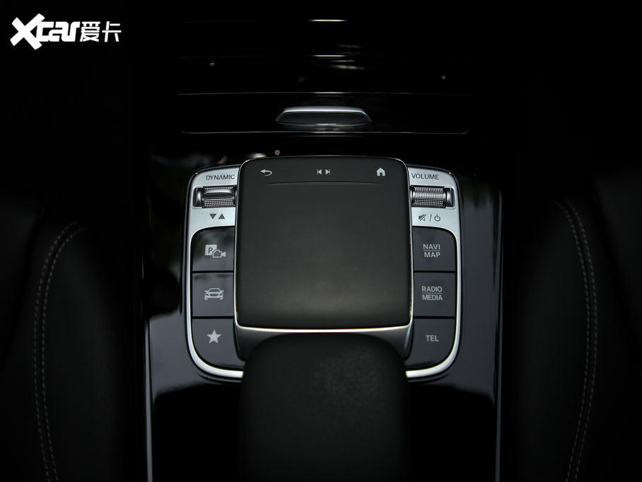 2019YA(M) A 200 r