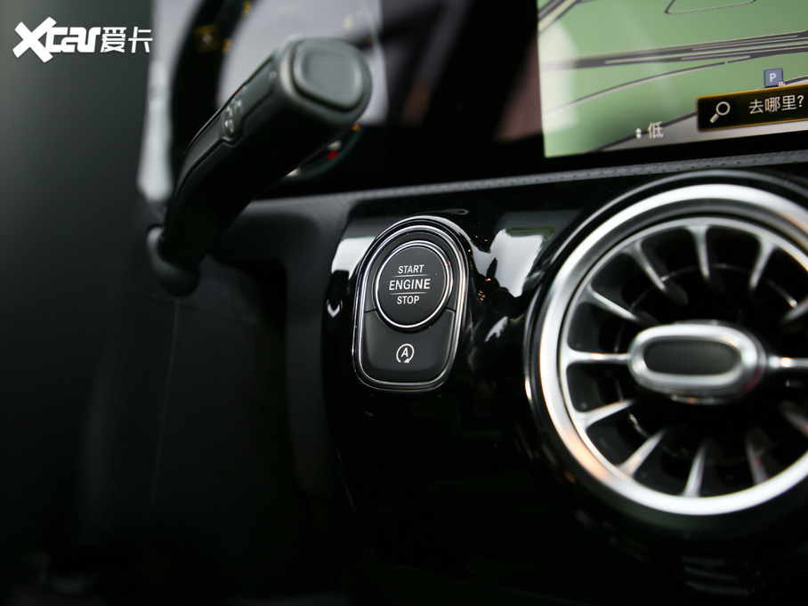 2019YA(M) A 200 r