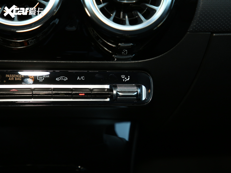 2019YA(M) A 200 r