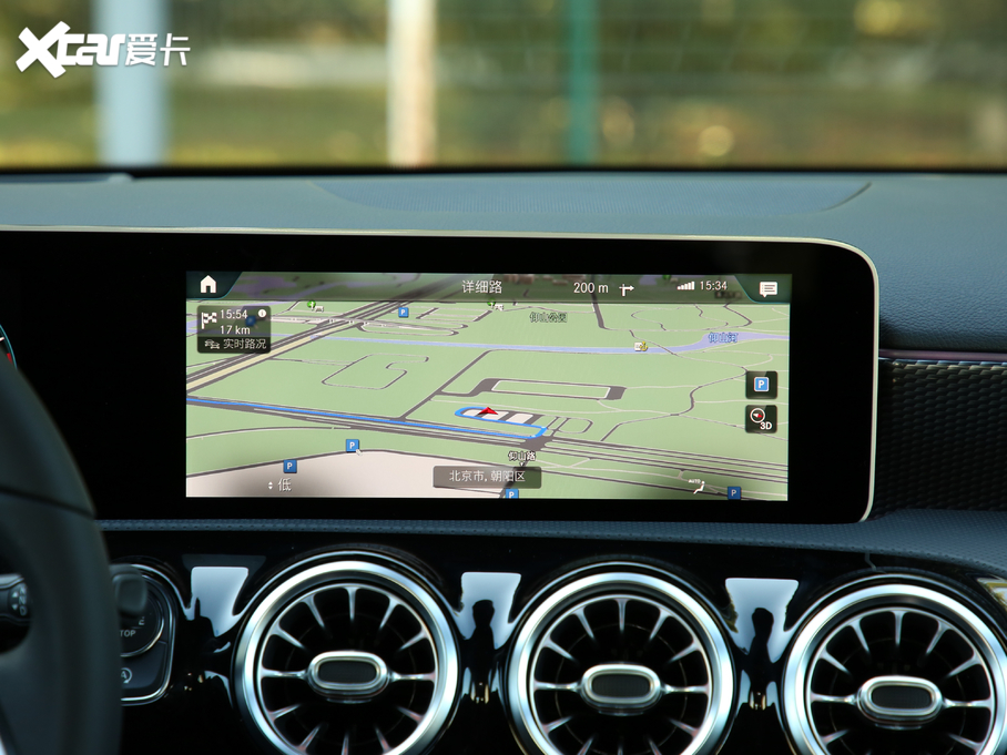 2019YA(M) A 200 r