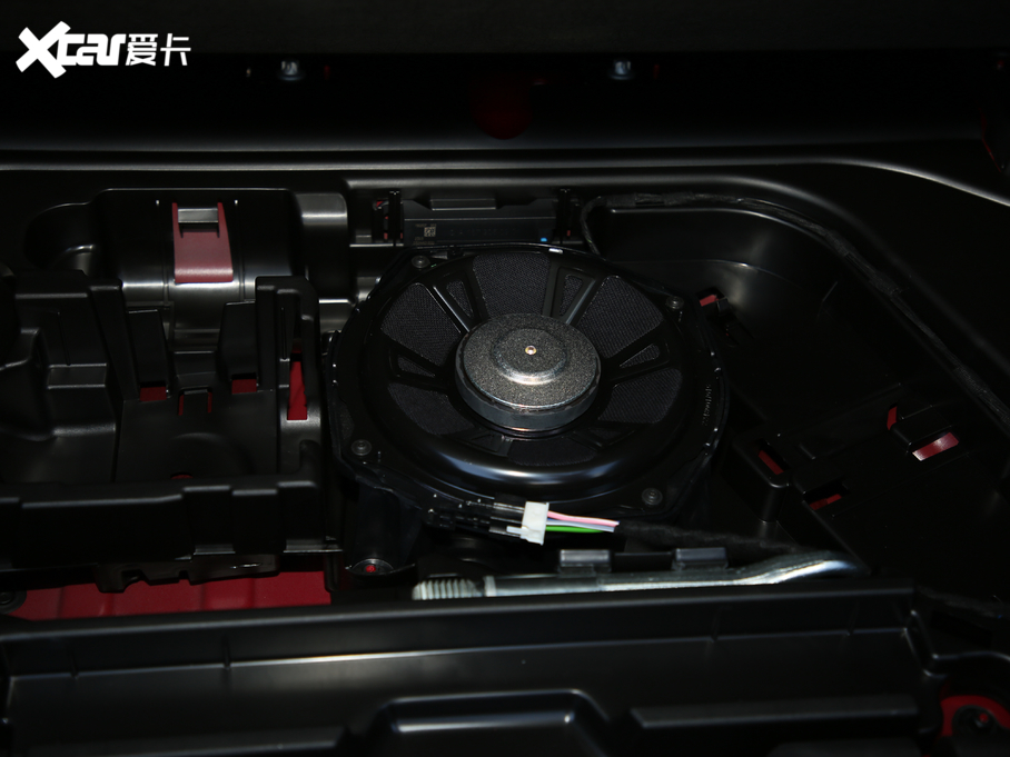 2019YA(M) A 200 r