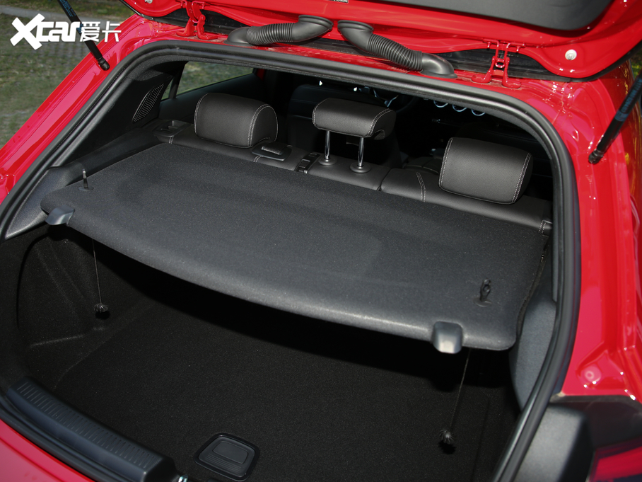 2019YA(M) A 200 r