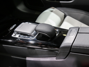 2019A 220 4MATIC п؅^