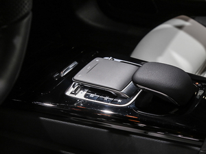 2019A 220 4MATIC п؅^