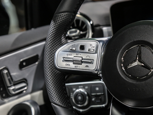 2019A 220 4MATIC п؅^