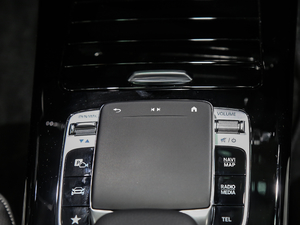 2019A 220 4MATIC п؅^