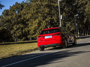 2019A(y) 200 r(sh) w^