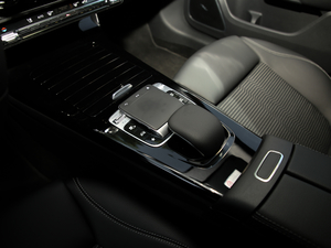 2019A(y) 200 r п؅^(q)