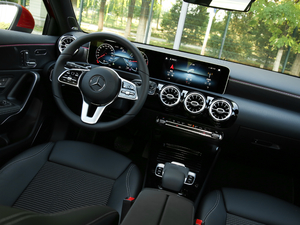 2019A(y) 200 r(sh) п؅^(q)