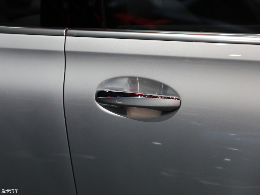 2020YB B 200 Sport