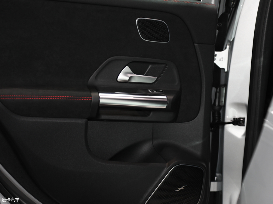 2020YB B 200 Sport