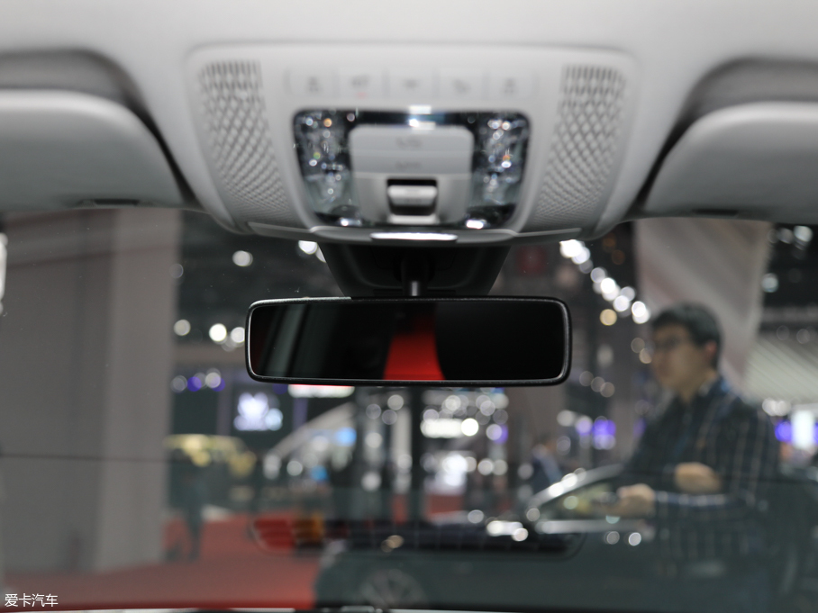 2020YB B 200 Sport