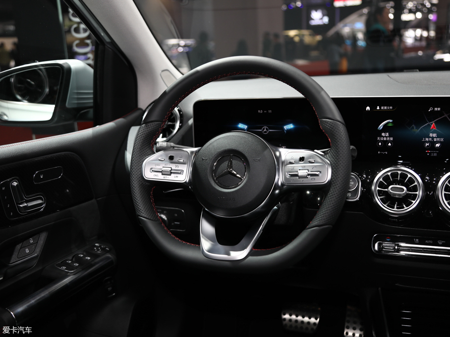 2020YB B 200 Sport