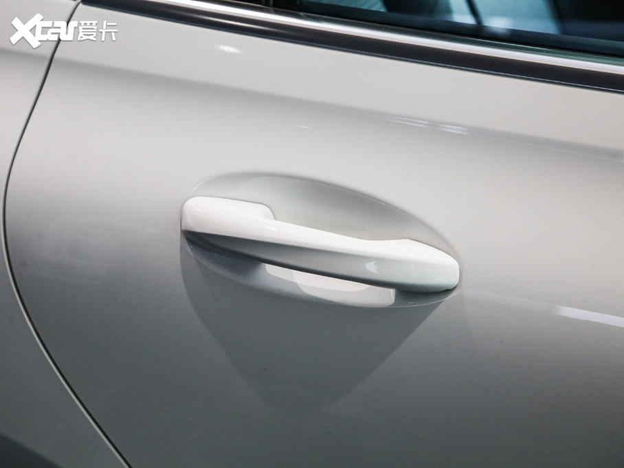 2020YB(j) B 200 (dng)