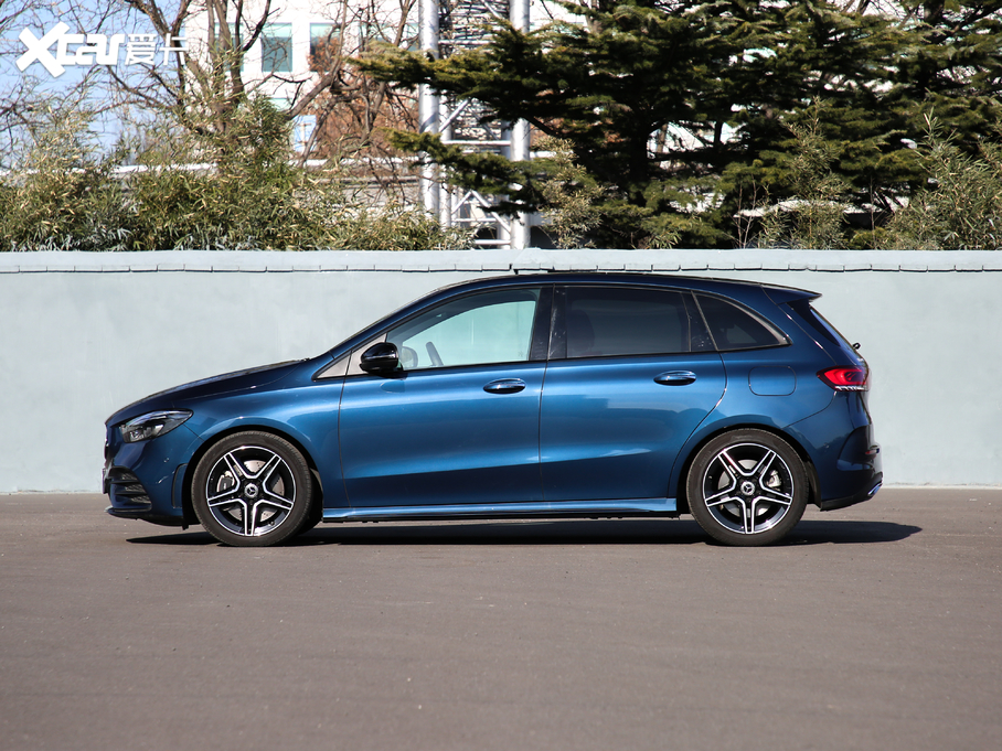 2020YB B 260 4MATIC