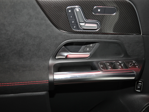 2020B 200 Sport п؅^(q)