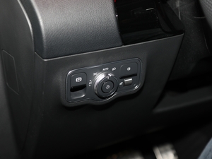 2020B 200 Sport п؅^(q)