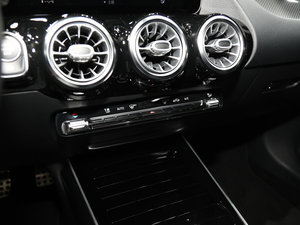 2020B 200 Sport п؅^(q)